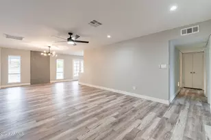 2318 E Lupine Ave, Phoenix, AZ 85028 - Photo 26