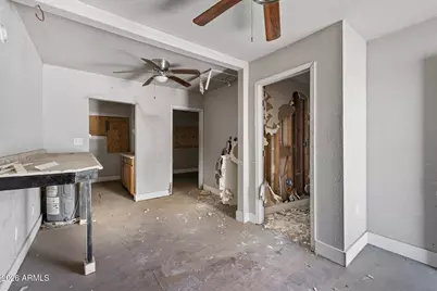 2021 W Washington Street, Phoenix, AZ 85009 - Photo 14