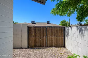 1867 E Cornell Dr, Tempe, AZ 85283 - Photo 40