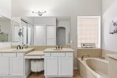 267 S 169th Drive, Goodyear, AZ 85338 - Photo 24