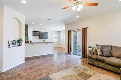 7318 W Midway Avenue, Glendale, AZ 85303 - Photo 6