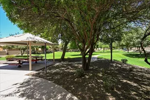 7318 W Midway Ave, Glendale, AZ 85303 - Photo 34