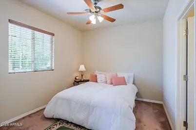 7318 W Midway Avenue, Glendale, AZ 85303 - Photo 18