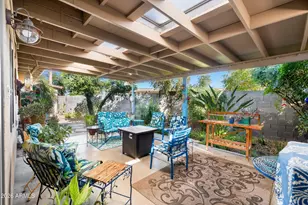 3610 E Sunnyside Dr, Phoenix, AZ 85028 - Photo 30