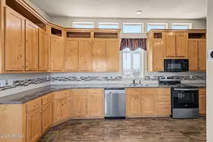 11714 S 224th Ln, Buckeye, AZ 85326 - Photo 8