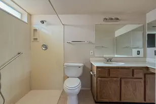 9358 W Sanna St, Peoria, AZ 85345 - Photo 16