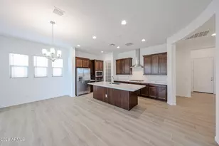 7665 W Smoketree Dr, Peoria, AZ 85383 - Photo 4