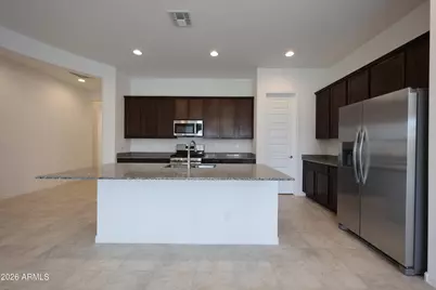 7683 W Smoketree Drive, Peoria, AZ 85383 - Photo 2
