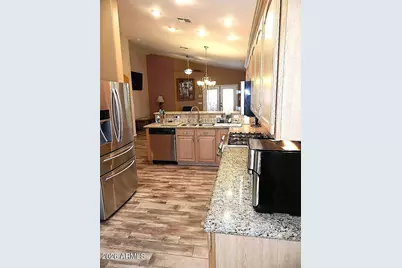 17210 W Elm Street, Surprise, AZ 85388 - Photo 2