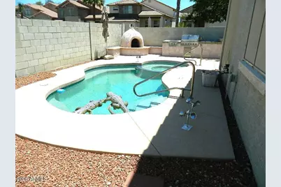 17210 W Elm Street, Surprise, AZ 85388 - Photo 6