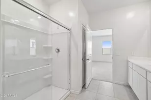 10124 W Devonshire Ave, Phoenix, AZ 85037 - Photo 2