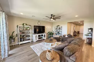 21387 N Elba Rd, Maricopa, AZ 85138 - Photo 8