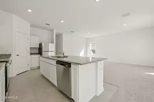 10086 W Devonshire Ave, Phoenix, AZ 85037 - Photo 30
