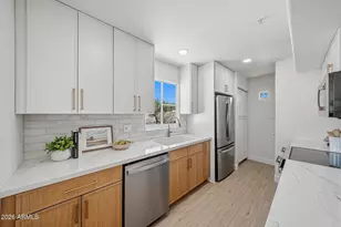 11333 N 92nd St, Scottsdale, AZ 85260 - Photo 2