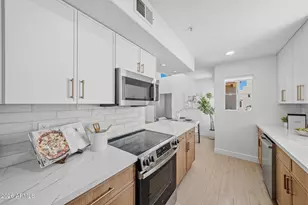 11333 N 92nd St, Scottsdale, AZ 85260 - Photo 4