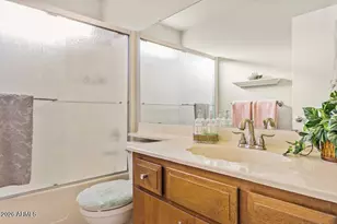2319 E Loma Vista Dr, Tempe, AZ 85282 - Photo 6