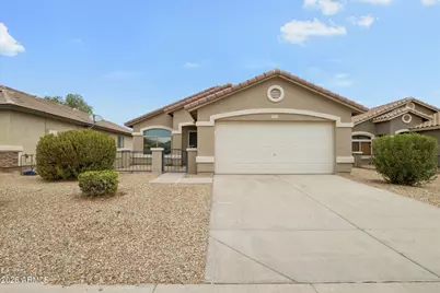 25772 W Kendall Street, Buckeye, AZ 85326 - Photo 2