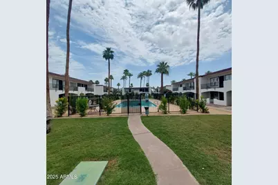 240 S Old Litchfield Road #Unit 113, Litchfield Park, AZ 85340 - Photo 4