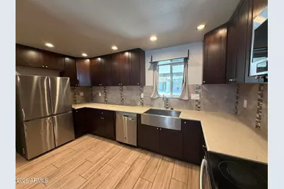 4930 N 42nd Way, Phoenix, AZ 85018 - Photo 6