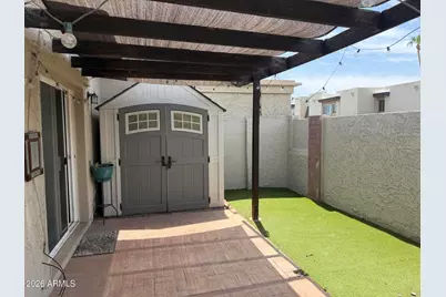 4930 N 42nd Way, Phoenix, AZ 85018 - Photo 32