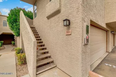 2834 S Extension Road #2010, Mesa, AZ 85210 - Photo 4