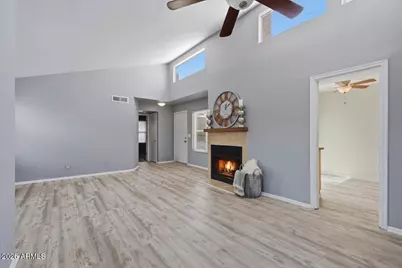 2834 S Extension Road #2010, Mesa, AZ 85210 - Photo 14