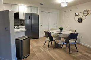 10410 N Cave Creek Rd, Phoenix, AZ 85020 - Photo 8