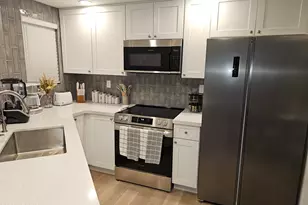 10410 N Cave Creek Rd, Phoenix, AZ 85020 - Photo 10