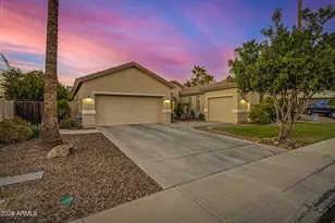 1748 E Iris Dr, Chandler, AZ 85286 - Photo 2