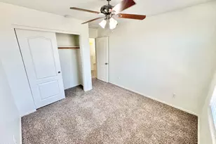 17519 W Lisbon Ln, Surprise, AZ 85388 - Photo 28