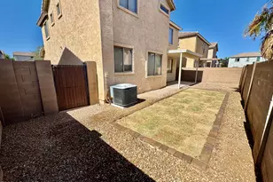 17519 W Lisbon Ln, Surprise, AZ 85388 - Photo 46