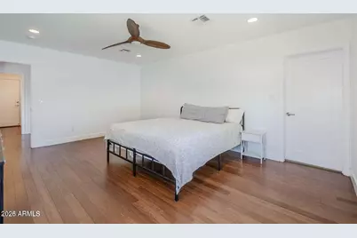 4402 E Montecito Avenue, Phoenix, AZ 85018 - Photo 14