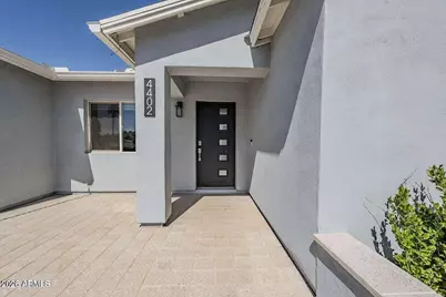 4402 E Montecito Avenue, Phoenix, AZ 85018 - Photo 2