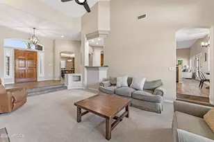 8452 W Donald Dr, Peoria, AZ 85383 - Photo 18