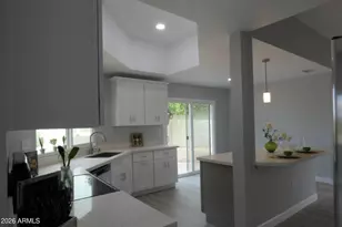 18413 N Welk Dr, Sun City, AZ 85373 - Photo 2