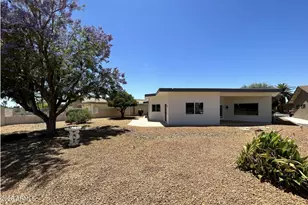 18413 N Welk Dr, Sun City, AZ 85373 - Photo 6