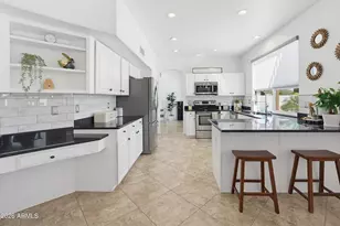 13 W Silverwood Dr, Phoenix, AZ 85045 - Photo 46