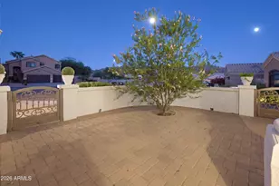 13 W Silverwood Dr, Phoenix, AZ 85045 - Photo 26