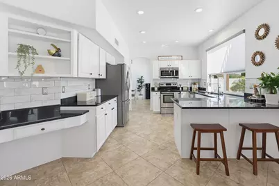 13 W Silverwood Drive, Phoenix, AZ 85045 - Photo 30