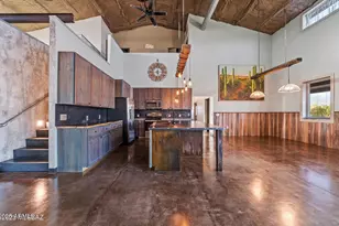 33977 S Twin Hawk Ln, Marana, AZ 85658 - Photo 4
