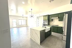 2720 N Sterling, Mesa, AZ 85207 - Photo 10