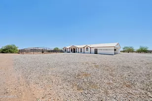 10720 W Landmark Ln, Casa Grande, AZ 85193 - Photo 4