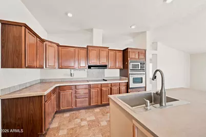 10720 W Landmark Lane, Casa Grande, AZ 85193 - Photo 12