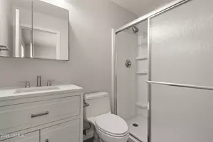 224 E Oxford Dr, Tempe, AZ 85283 - Photo 24