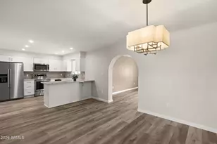 224 E Oxford Dr, Tempe, AZ 85283 - Photo 12