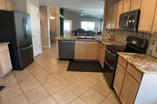 19320 N 110th Ln, Peoria, AZ 85373 - Photo 4