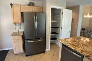 19320 N 110th Ln, Peoria, AZ 85373 - Photo 6