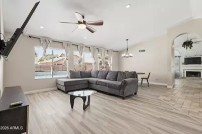 8875 S Ash Avenue, Tempe, AZ 85284 - Photo 4