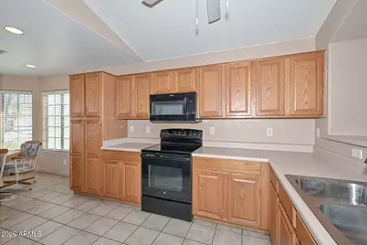 13349 W Boca Raton Road, Surprise, AZ 85379 - Photo 12