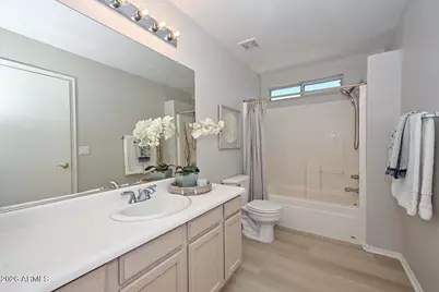 9715 W Sunnyslope Lane, Peoria, AZ 85345 - Photo 24